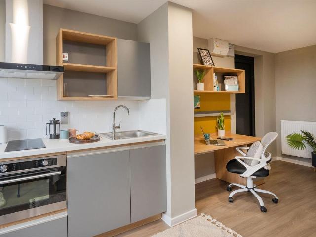 Room for rent in St Philip's, Feckenham