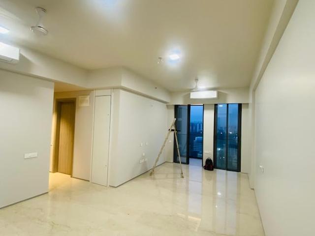 Flat for rent in Deri
