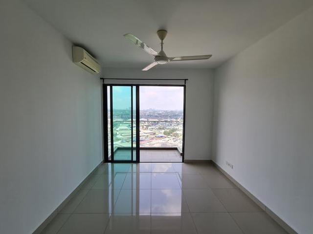 Serviced Residence for sale in Seri Kembangan, Majlis Bandaraya Subang Jaya