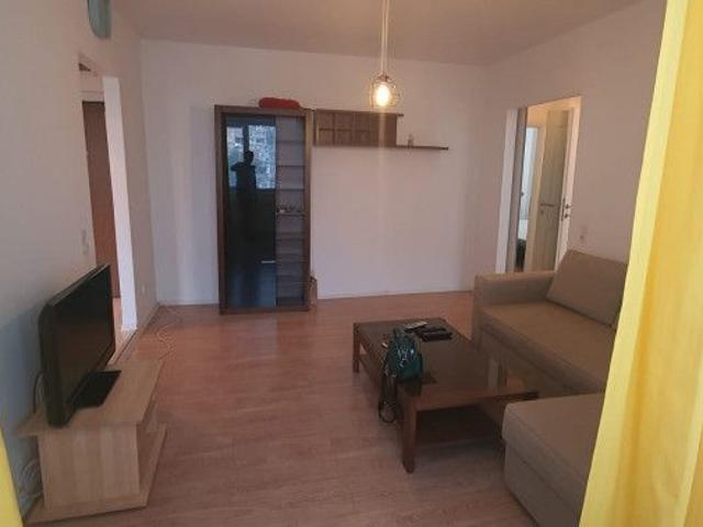 Apartament închirieri