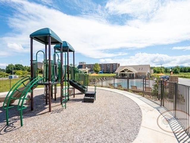 Townhouse for rent in Johnson City