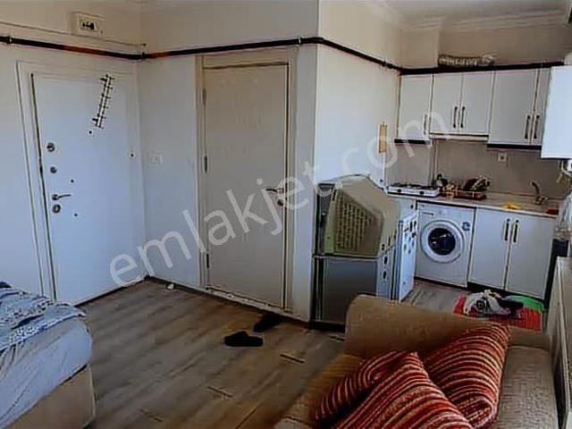 Üniversite, Karaman Merkez içerisinde kiralık mülk