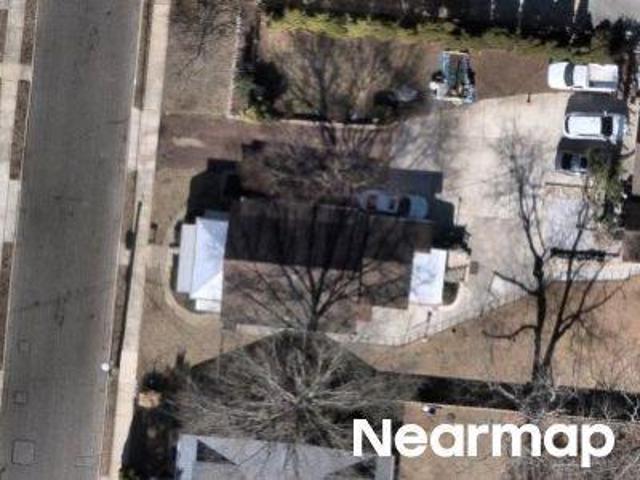House for sale in Gloucester City