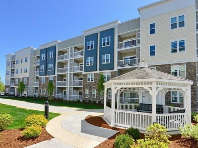 Condo for sale in Westwood, Massachusetts