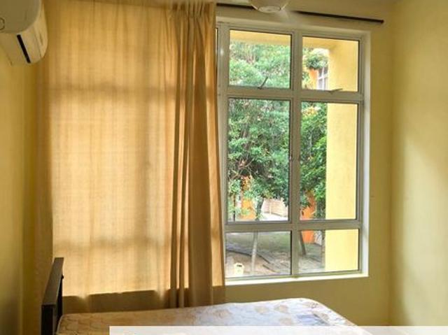 Condominium for rent in Malaka