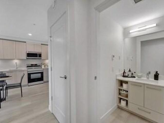 Apartment for rent in Saanich, British Columbia