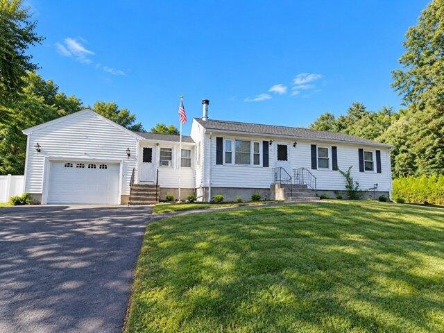 House for sale in Marsh Corner, Methuen