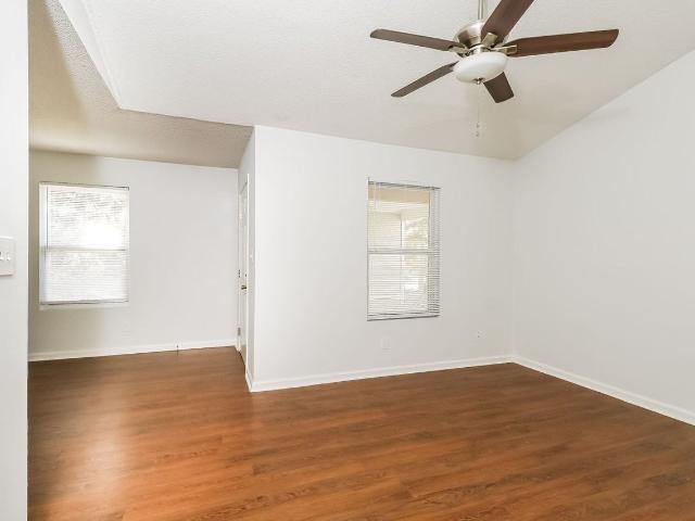 Apartment for rent in Mecklenburg, North Carolina