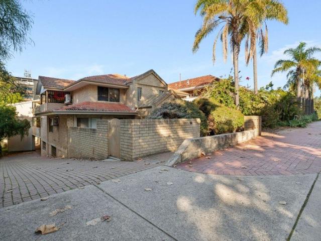 Apartment for sale in Cockburn, Western Australia