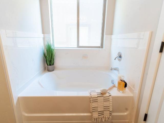 Apartment for rent in Clearfield, Utah