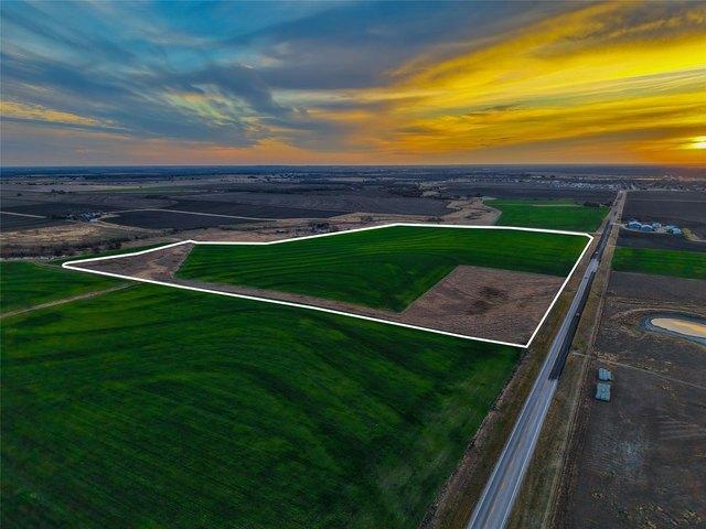 Land for sale in Holland, Texas
