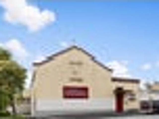 House for sale in Avondale