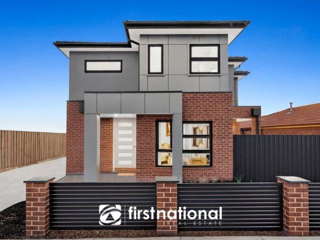 Townhouse for sale in Camerons Creek, Victoria