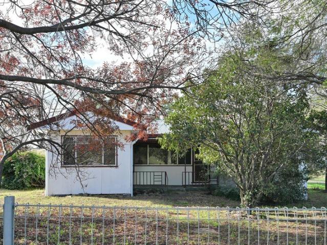 Cottage for sale in Dunedoo, New South Wales