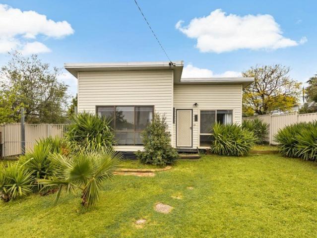 House for sale in Sunbury, Melbourne