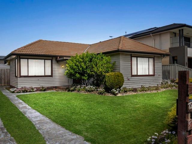 House for sale in Bentleigh East, Melbourne