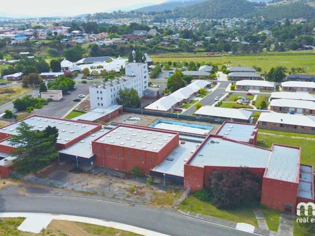 Property for sale in New Norfolk, Tasmania