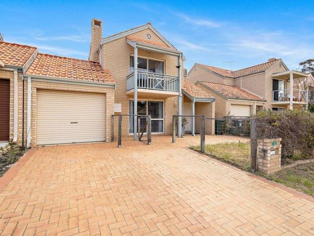 House for sale in The Vines, Western Australia