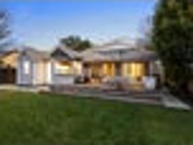 House for sale in Saint Albans, Canterbury