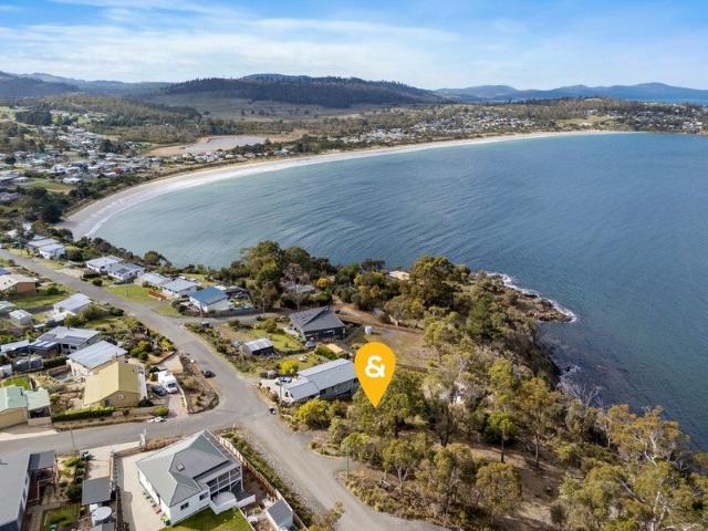 Land for sale in Primrose Sands, Tasmania