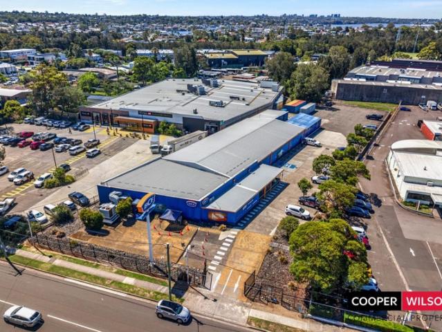 Retail for rent in Sutherland, New South Wales