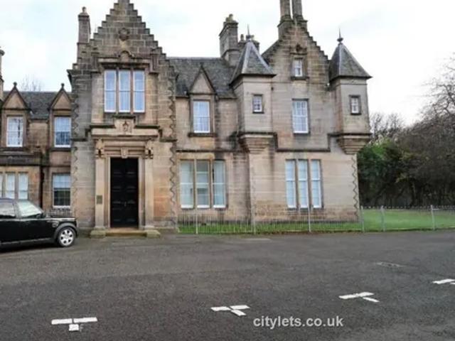 Apartment for rent in Tollcross, Scotland