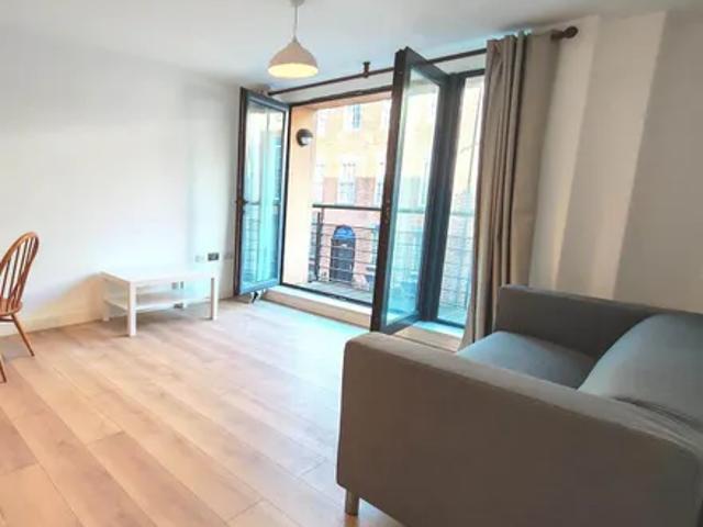 Apartment for rent in Chinatown, Calderstones