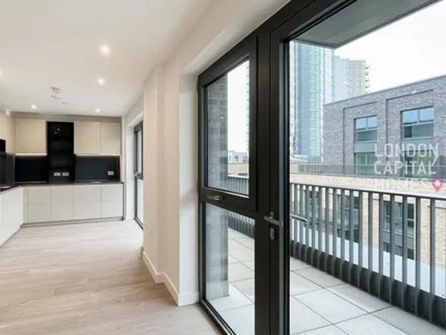 Apartment for rent in Woodberry Down, Stamford Hill