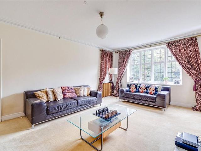 Apartment for rent in Putney Village, Greater London