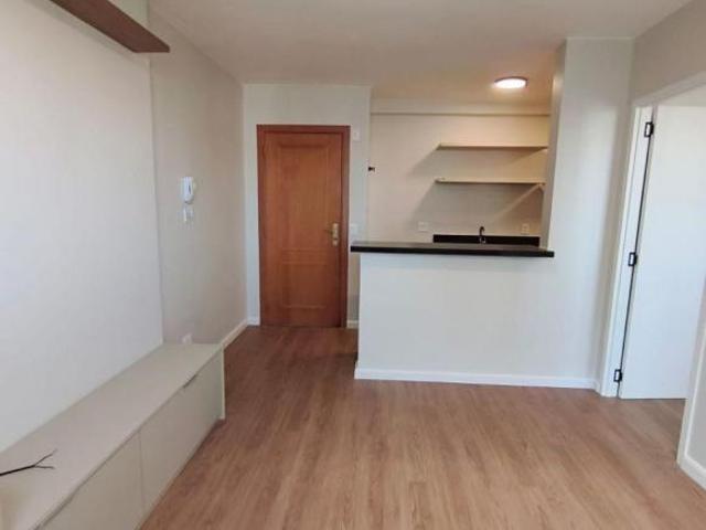 Apartamento venda em Região Geográfica Imediata do Distrito Federal, Região Integrada de Desenvolvimento do Distrito Federal e Entorno