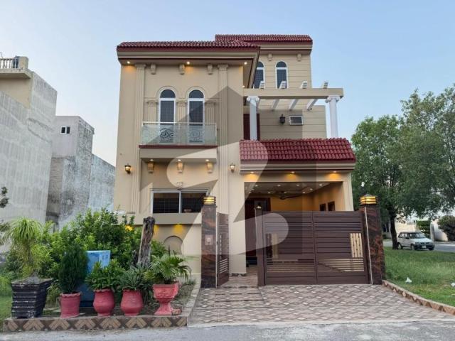 House for sale in تحصیل گوجرانوالہ شہر, گوجرانوالہ ڈویژن