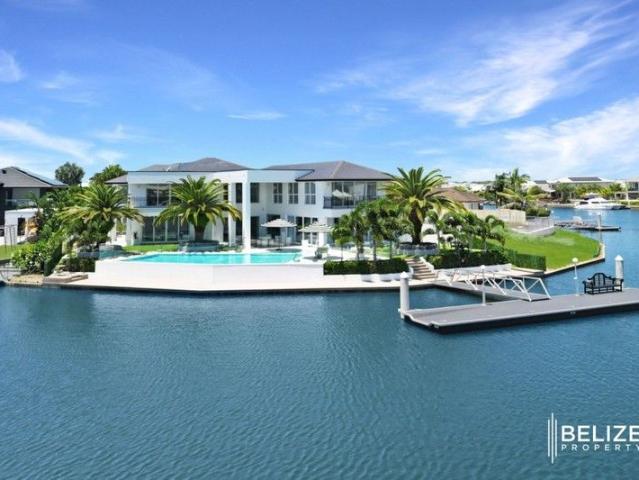 House for sale in Gold Coast, Gold Coast North