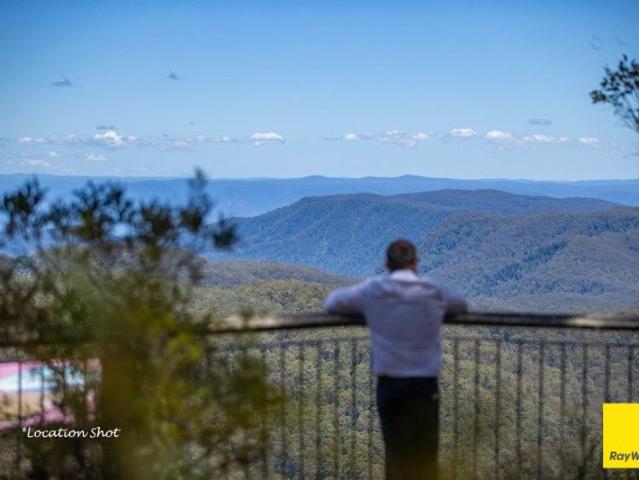 Cottage for sale in Ebor, New South Wales