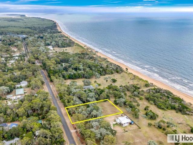 Land for sale in Moore Park Beach, Queensland