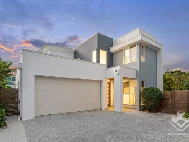 Townhouse for rent in Toombul, Queensland