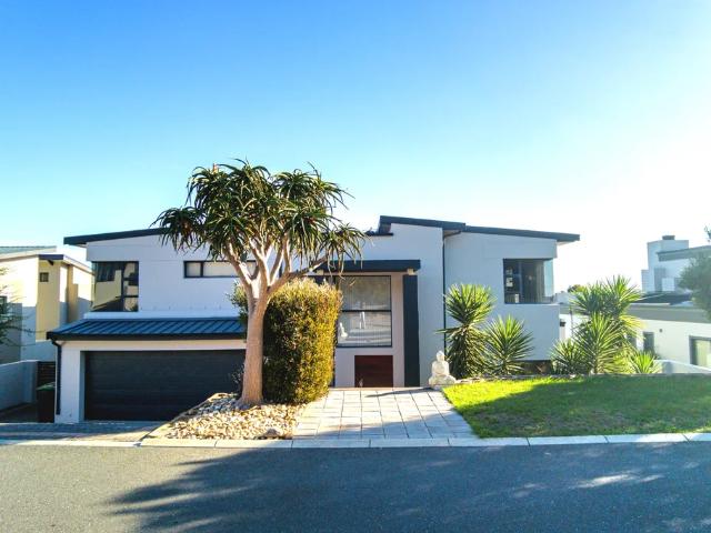 House for sale in Parow, Western Cape
