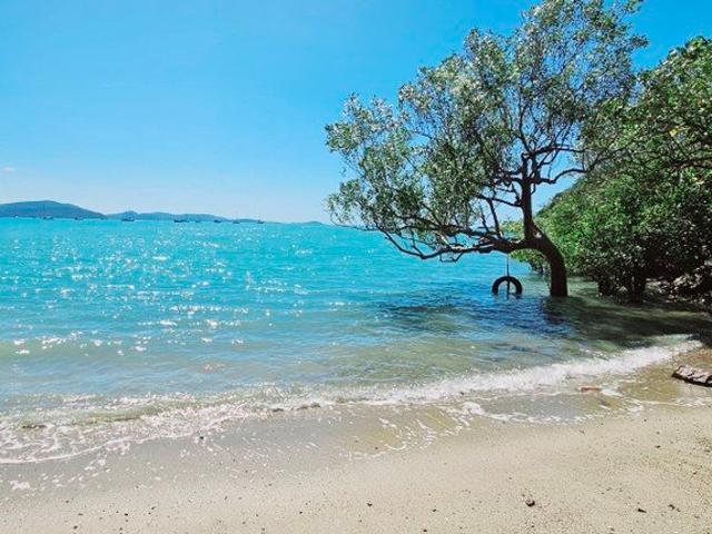 Land for sale in Airlie Beach, Queensland