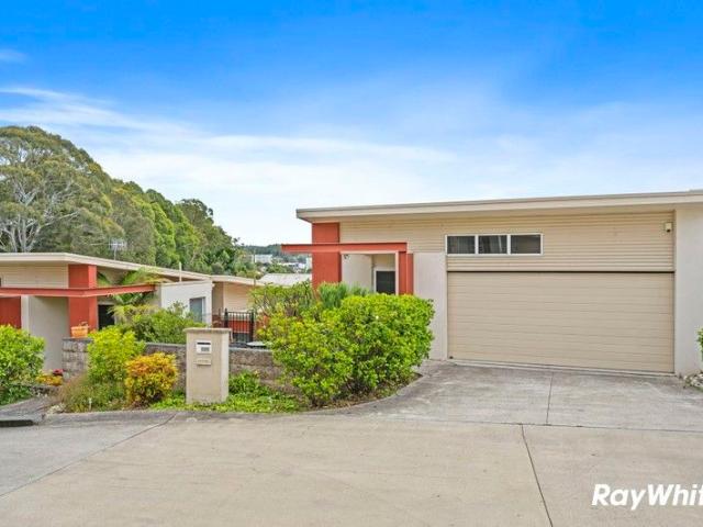 Townhouse for sale in Batemans Bay, New South Wales