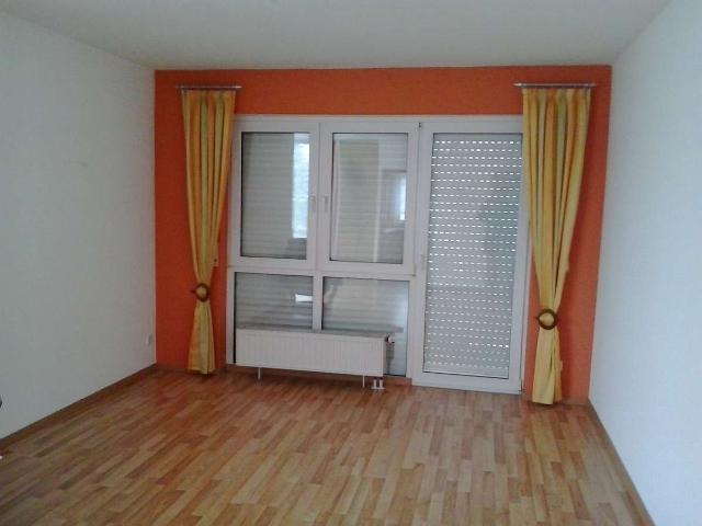 Wohnung kaufen in Leubnitz, Werdau