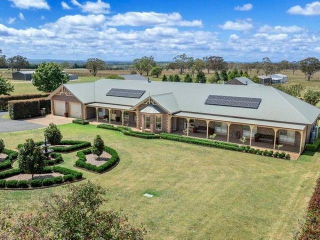 House for sale in Armidale