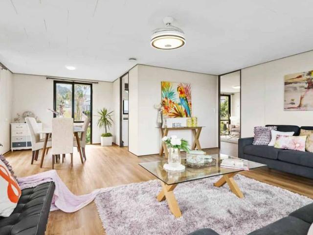 House for rent in Paremoremo