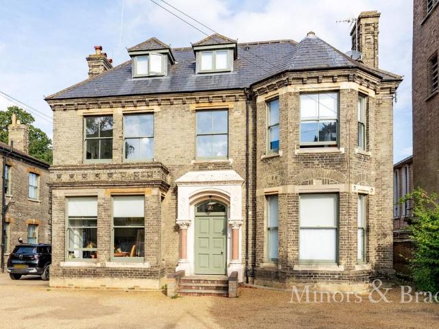 Apartment for rent in Heigham Grove, East Bank