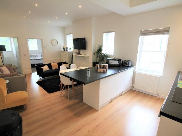Apartment for rent in Heigham Grove, East Bank