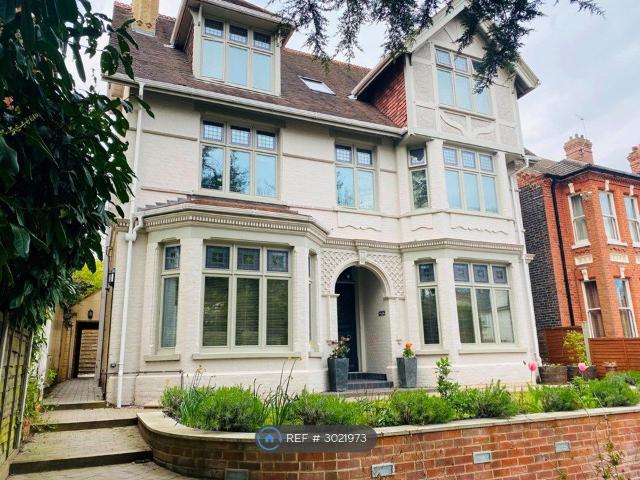 House for rent in Heigham Grove, East Bank