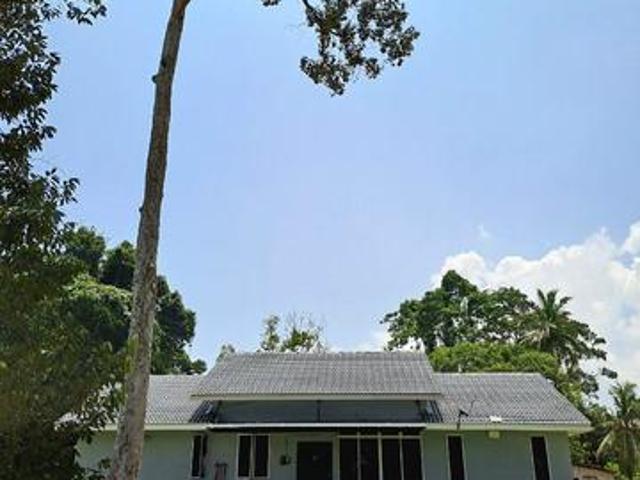 Bungalow for sale in Pahang