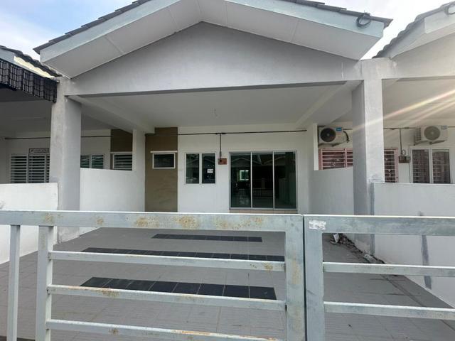 Serviced Residence for sale in Perak, Tldm Lumut
