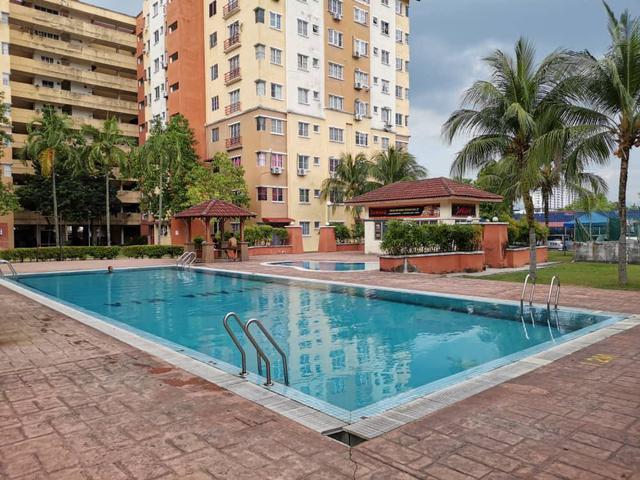 Apartment for sale in Kajang, Langat