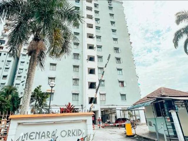 Apartment for sale in Country Heights Damansara, Kuala Lumpur
