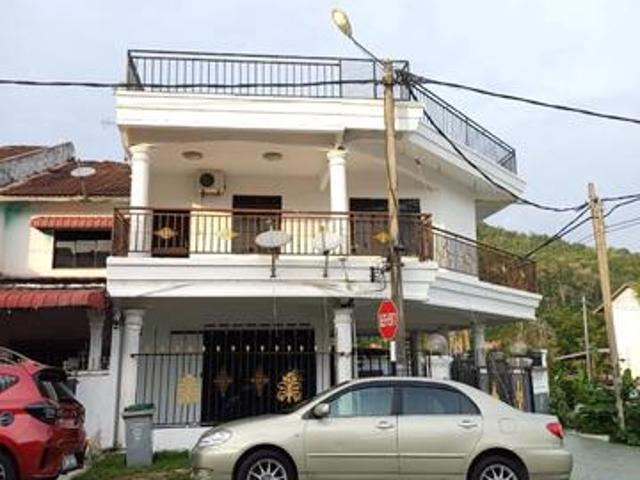 Property for sale in Batu Pahat