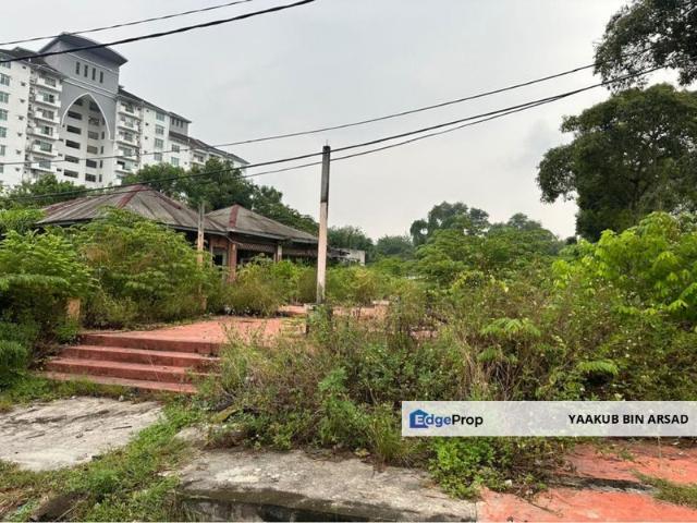 Shop for sale in Kajang, Langat